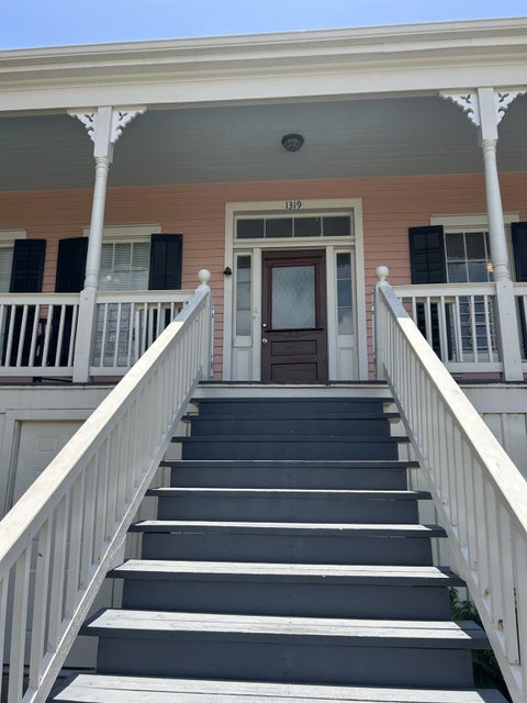 Photo of 1319 Postoffice ST, Galveston, TX 77550 (MLS # 42206976)