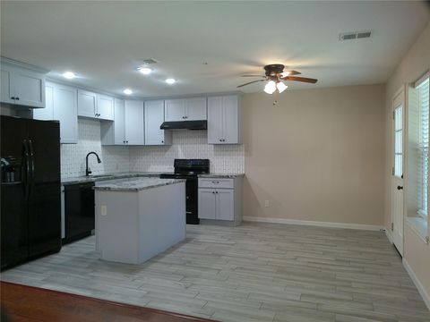 Photo of 22262 Adams Street St #7, Porter, TX 77365 (MLS # 19210475) Photo of 22262 Adams Street St #7, Porter, TX 77365 (MLS # 19210475)