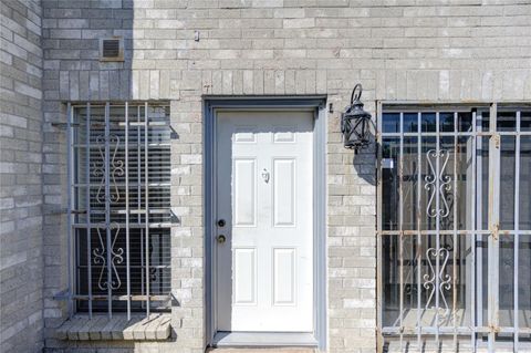 Photo of 6500 Sands Point Drive #108, Houston, TX 77074 (MLS # 48537235) Photo of 6500 Sands Point Drive #108, Houston, TX 77074 (MLS # 48537235)