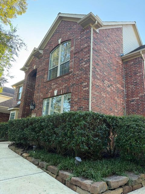 Photo of 79 W Shale Creek Circle Cir, Greenwell Springs, TX 77386 (MLS # 954704)