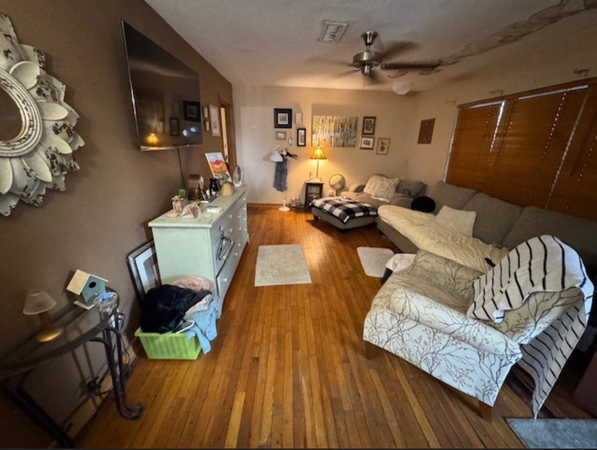 308 Edgewater Street