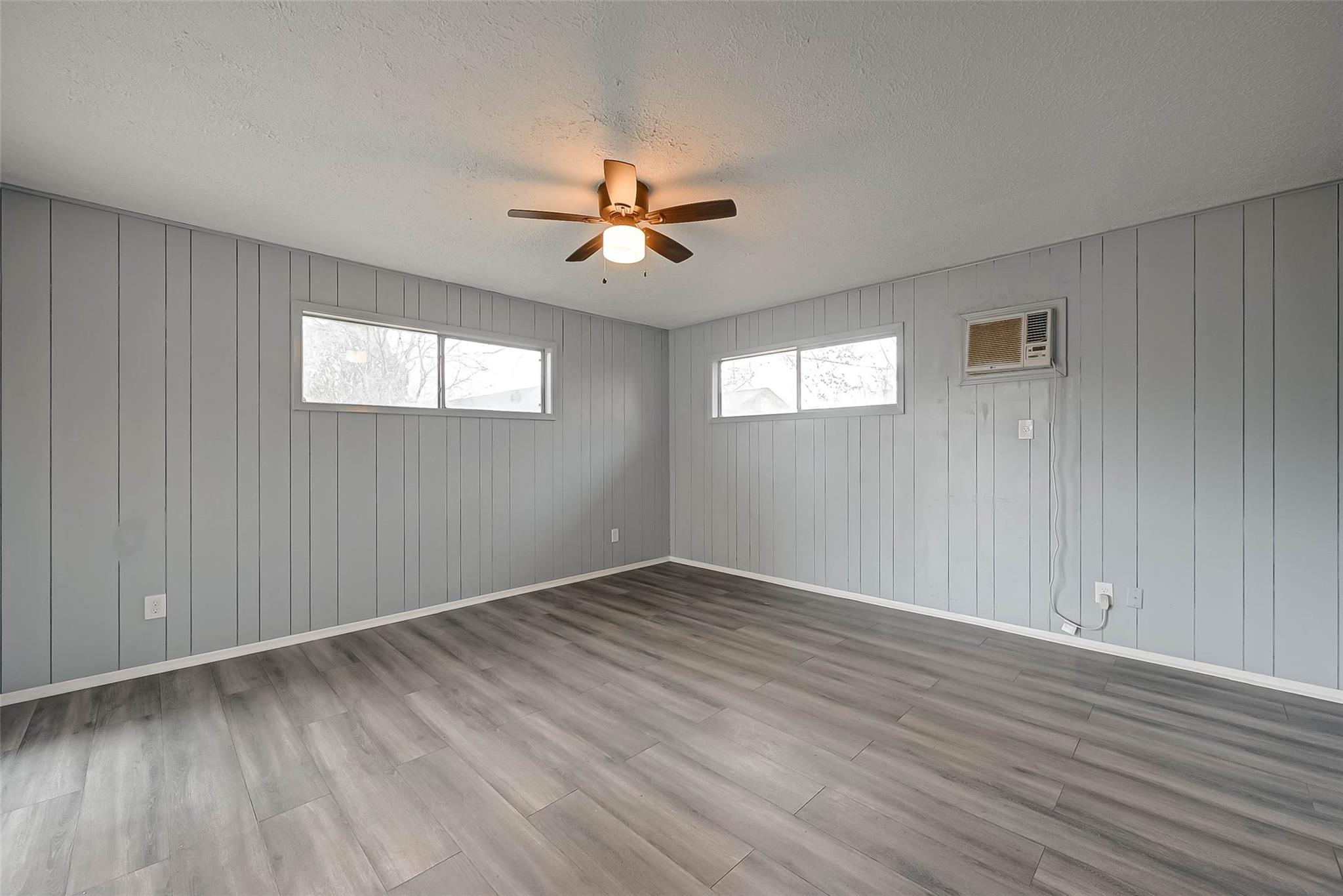 2111 Rosemead Drive B