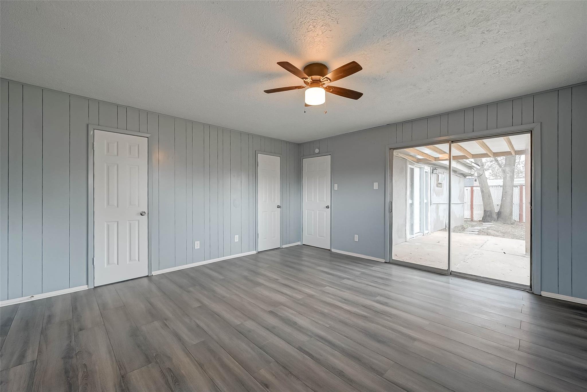 2111 Rosemead Drive B