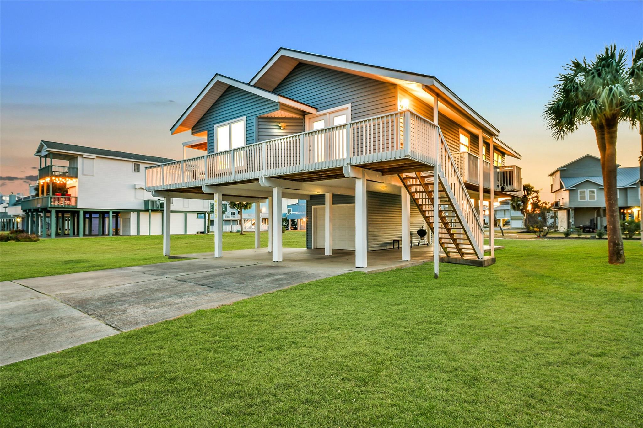 4123 Pelican Lane