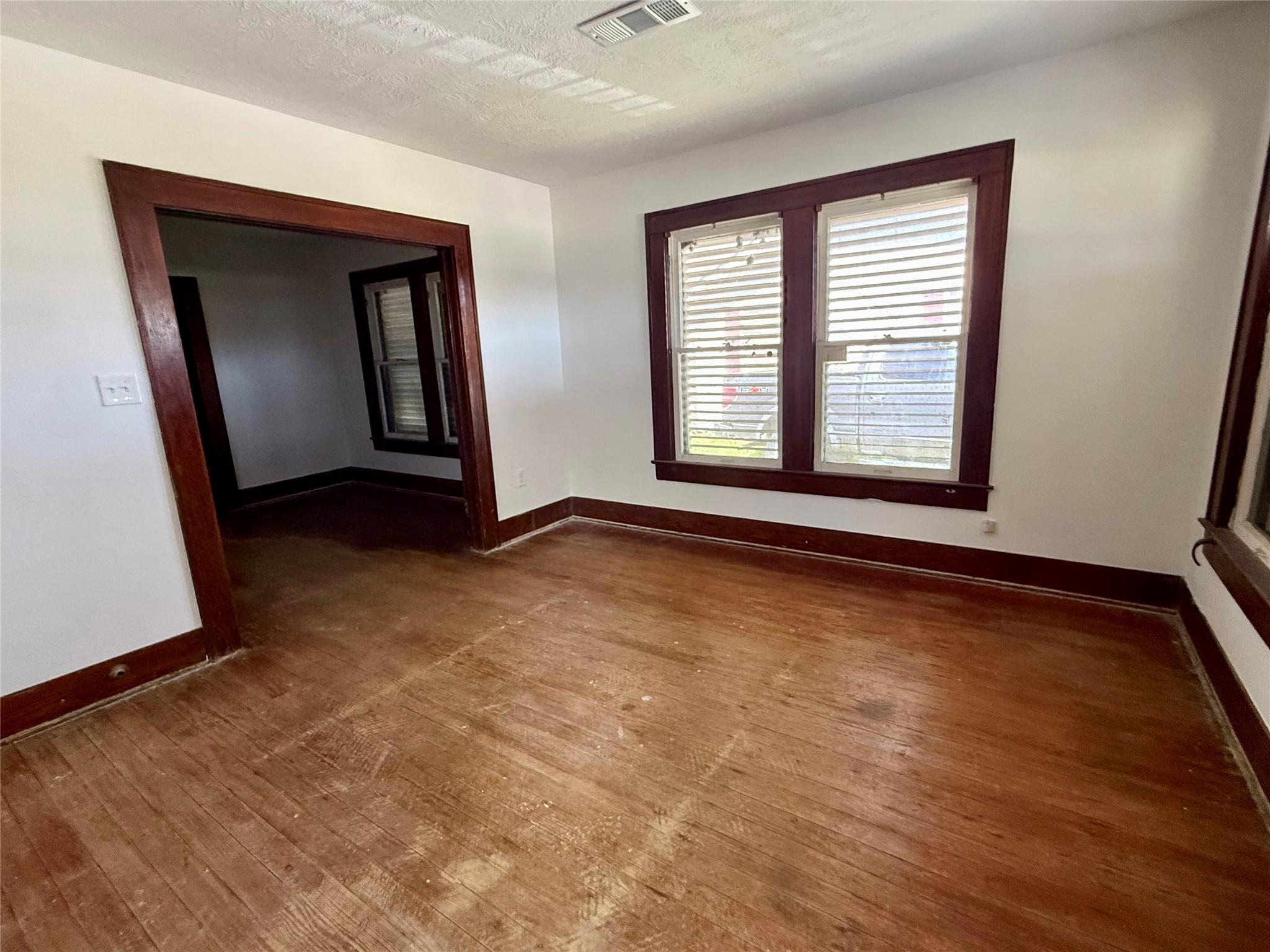 202 S Magnolia Street