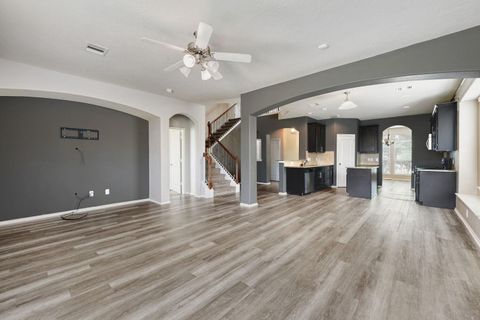 Photo of 5402 Jay Thrush Drive, Richmond, TX 77407 (MLS # 13697353)