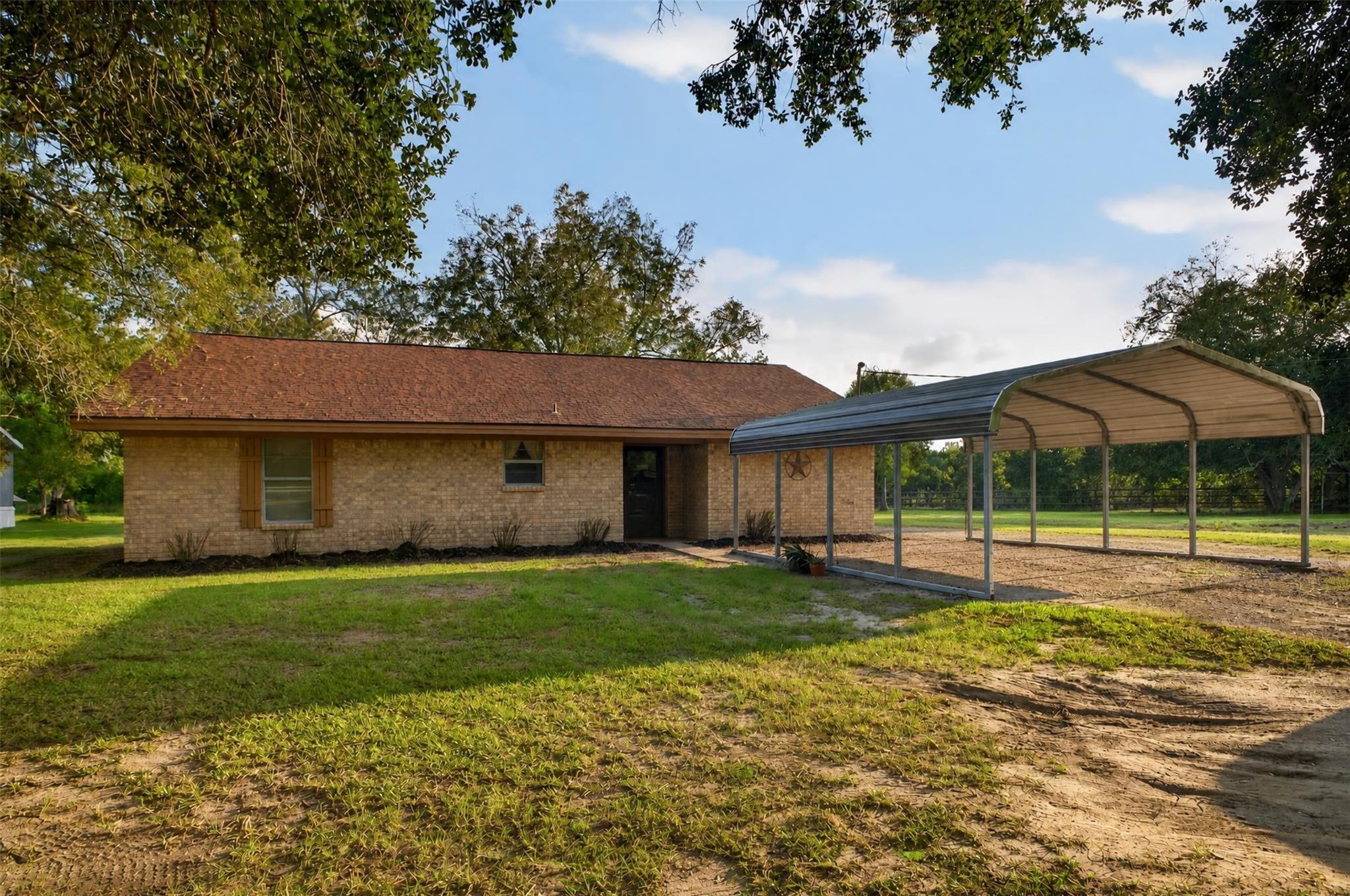 952 Cook Road
