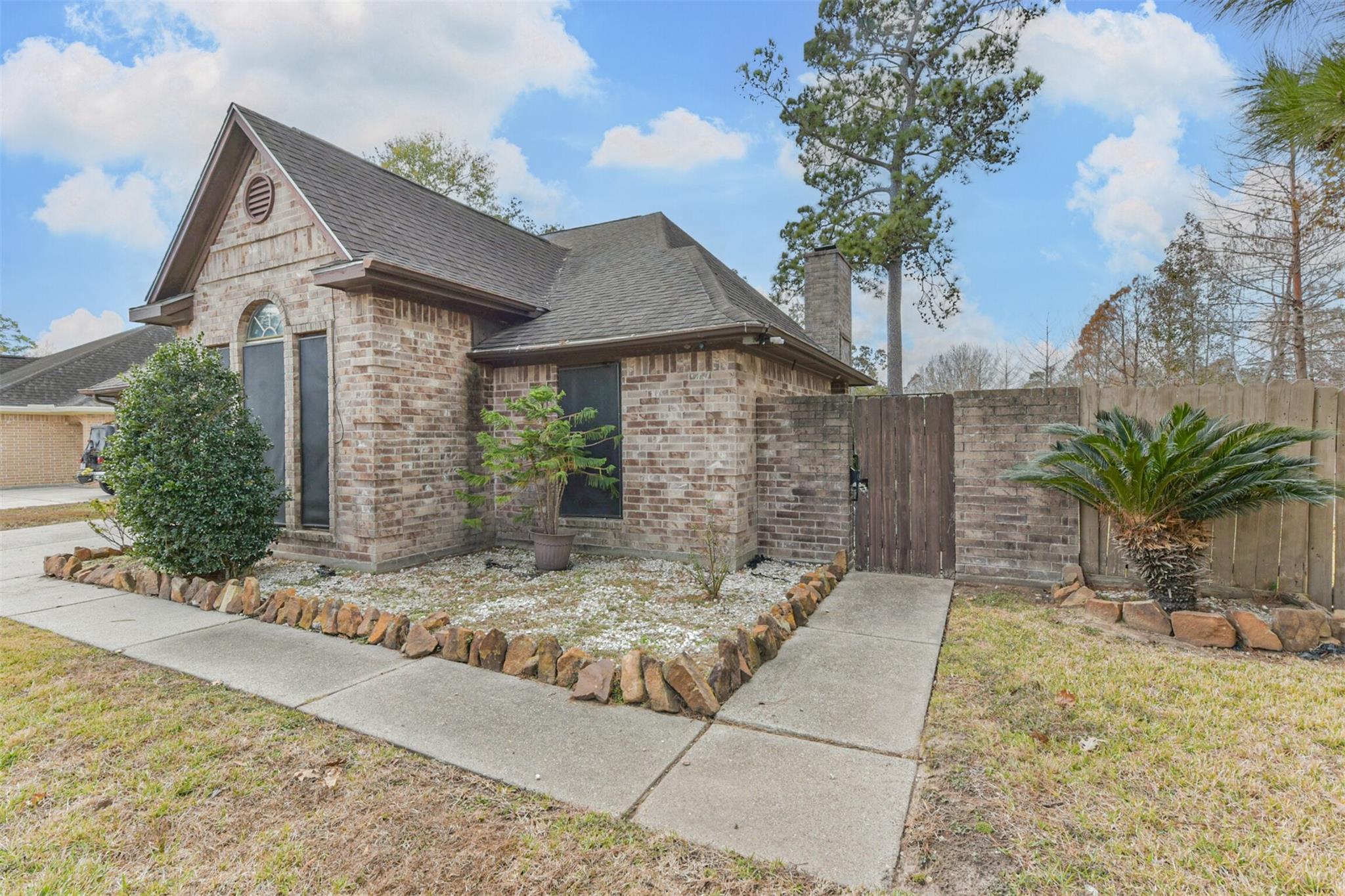 338 Grand Oaks Boulevard