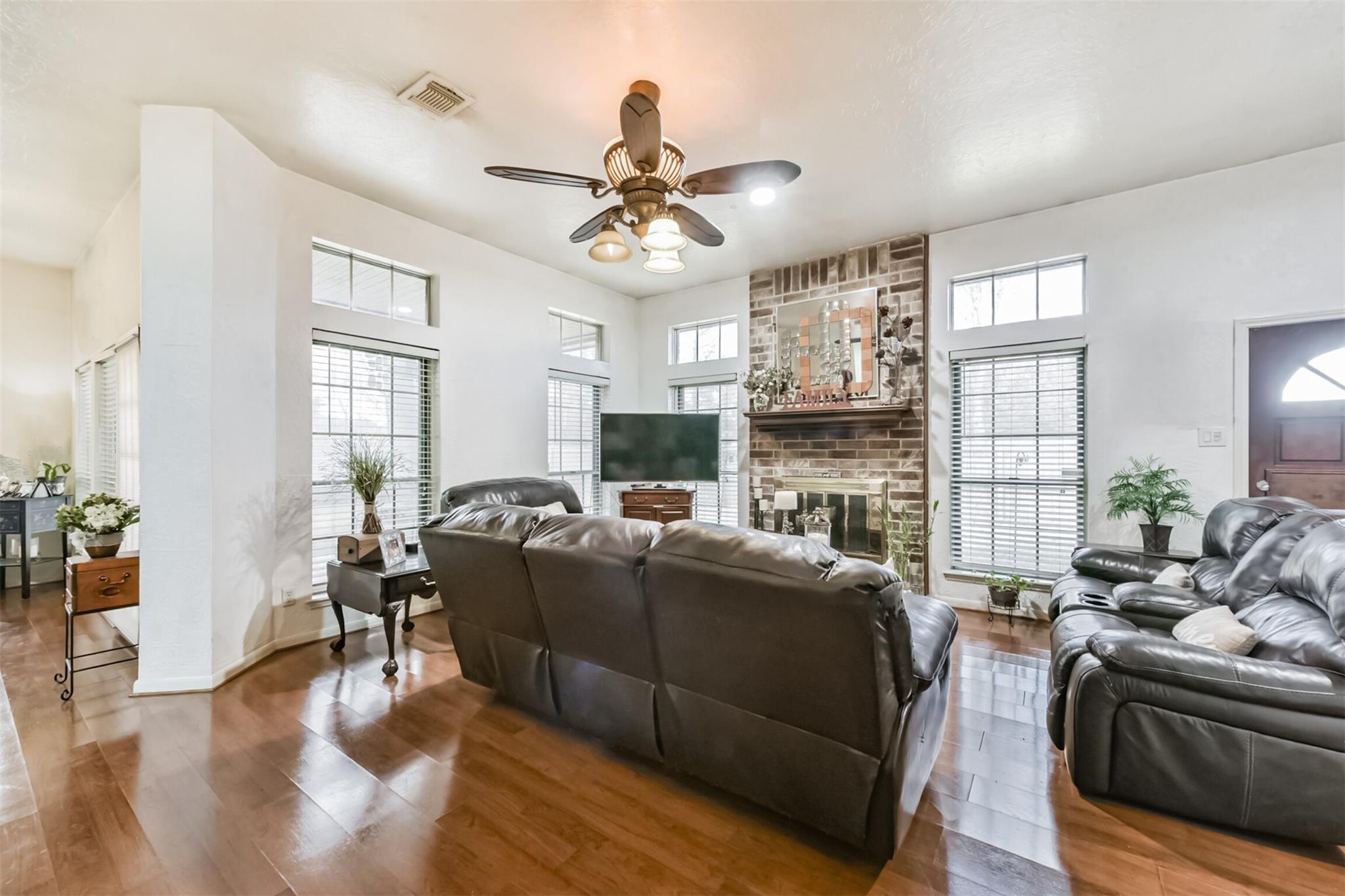 338 Grand Oaks Boulevard