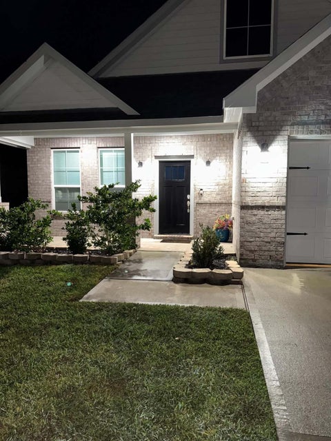 Photo of 14906 Big Pine Lane, Baytown, TX 77523 (MLS # 95923806)