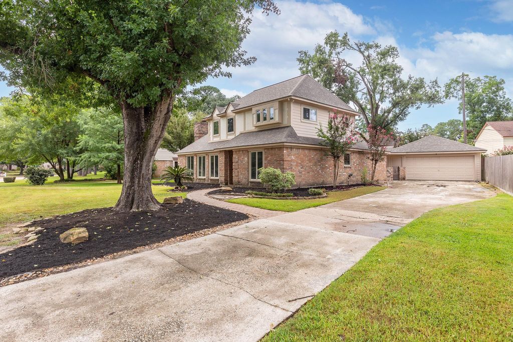 Photo of 19139 Candletrail Drive, Spring, TX 77388 (MLS # 20516939)