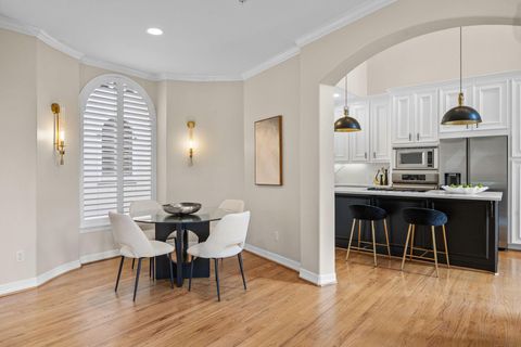 Tiny photo for 2086 Brentwood Drive, Houston, TX 77019 (MLS # 51870066)