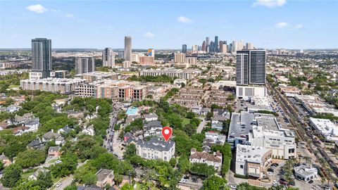 Tiny photo for 2086 Brentwood Drive, Houston, TX 77019 (MLS # 51870066)