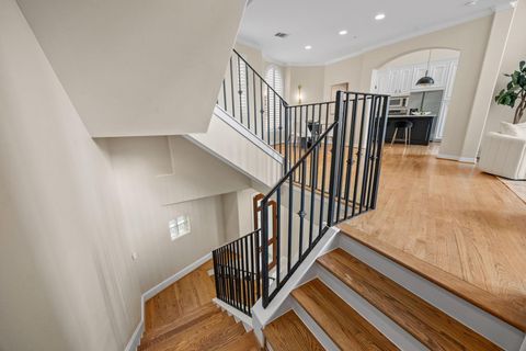 Tiny photo for 2086 Brentwood Drive, Houston, TX 77019 (MLS # 51870066)