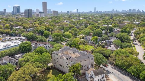 Tiny photo for 2086 Brentwood Drive, Houston, TX 77019 (MLS # 51870066)