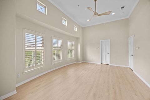 Tiny photo for 2086 Brentwood Drive, Houston, TX 77019 (MLS # 51870066)