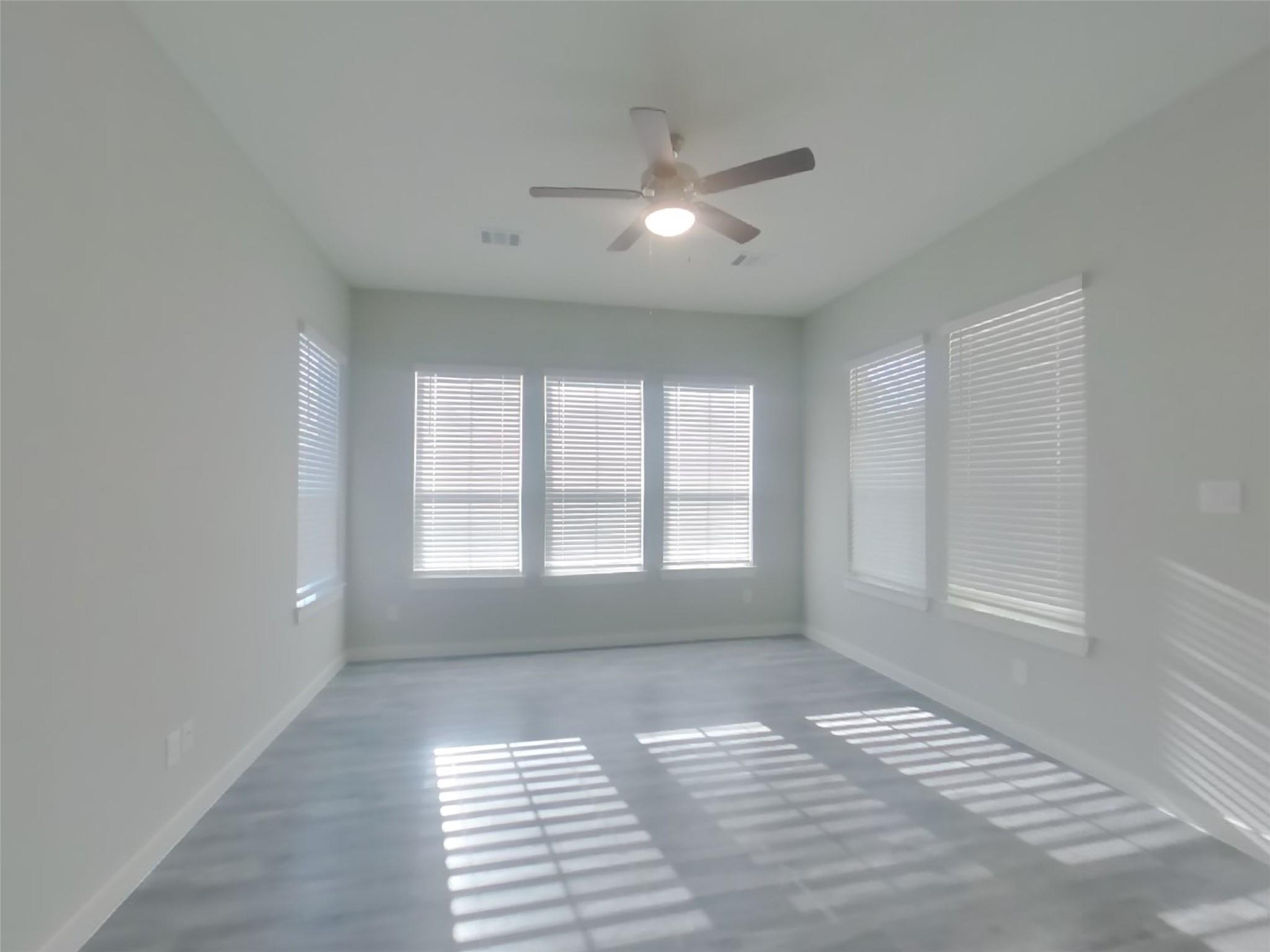 9835 Willow Creek Commerce Drive 218