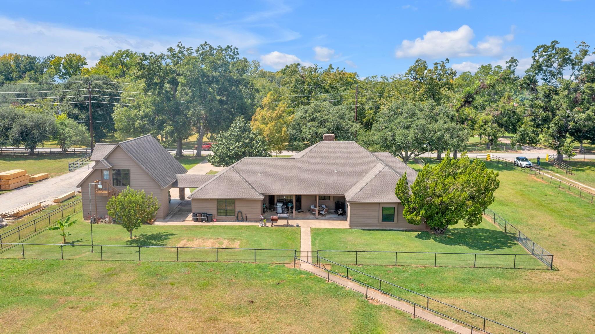 4148 Skinner Lane