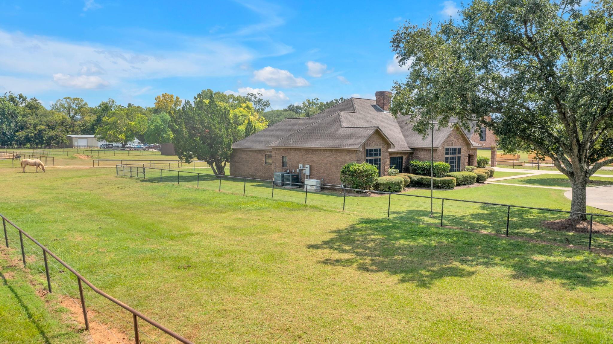 4148 Skinner Lane