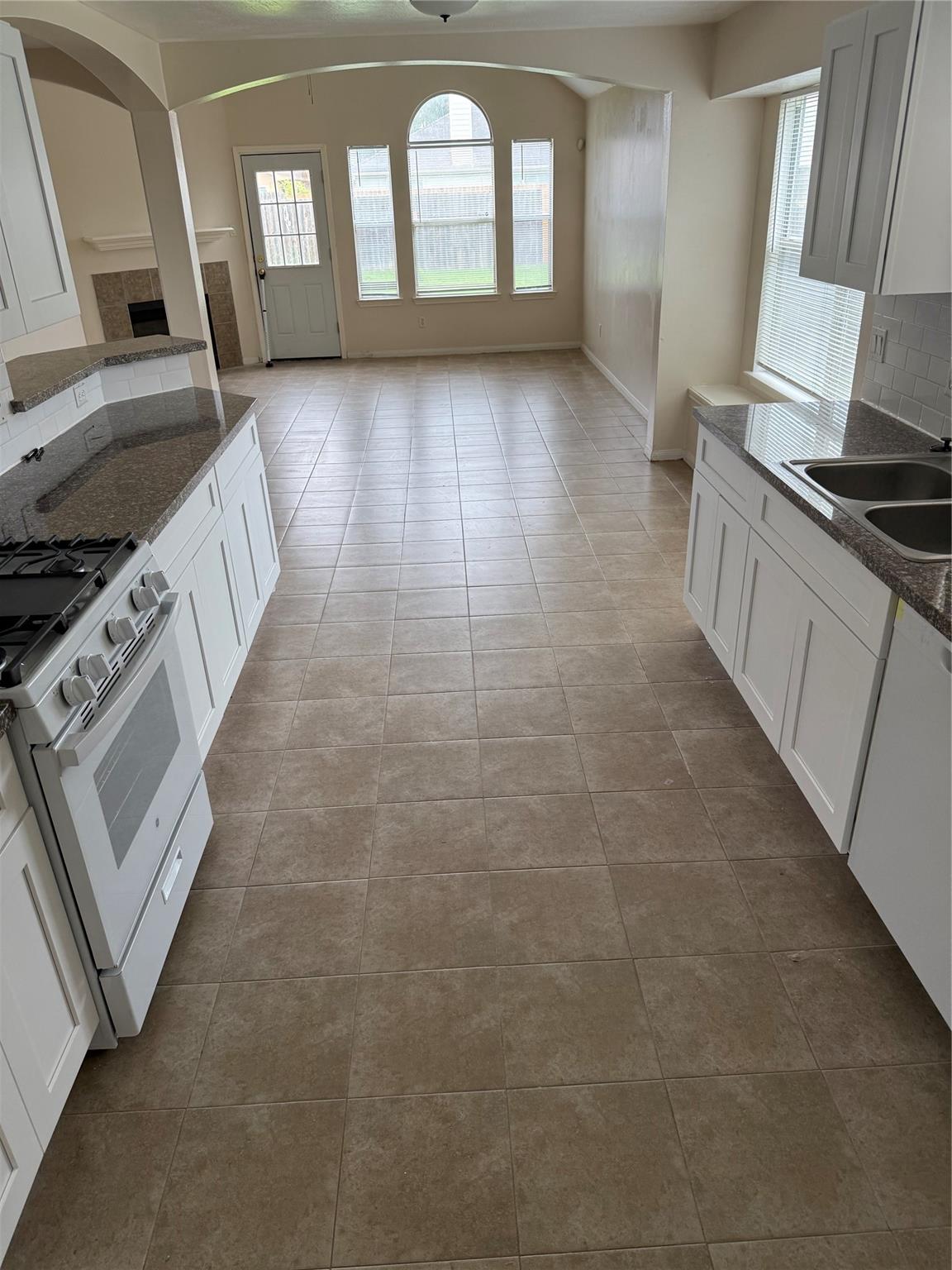 2226 Dawn Shadow Way