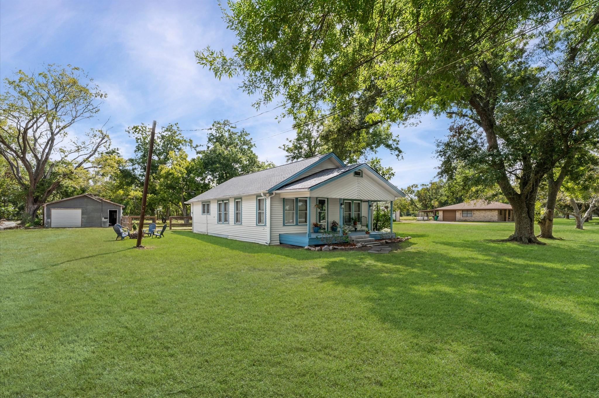 4022 Crosby Cedar Bayou Road