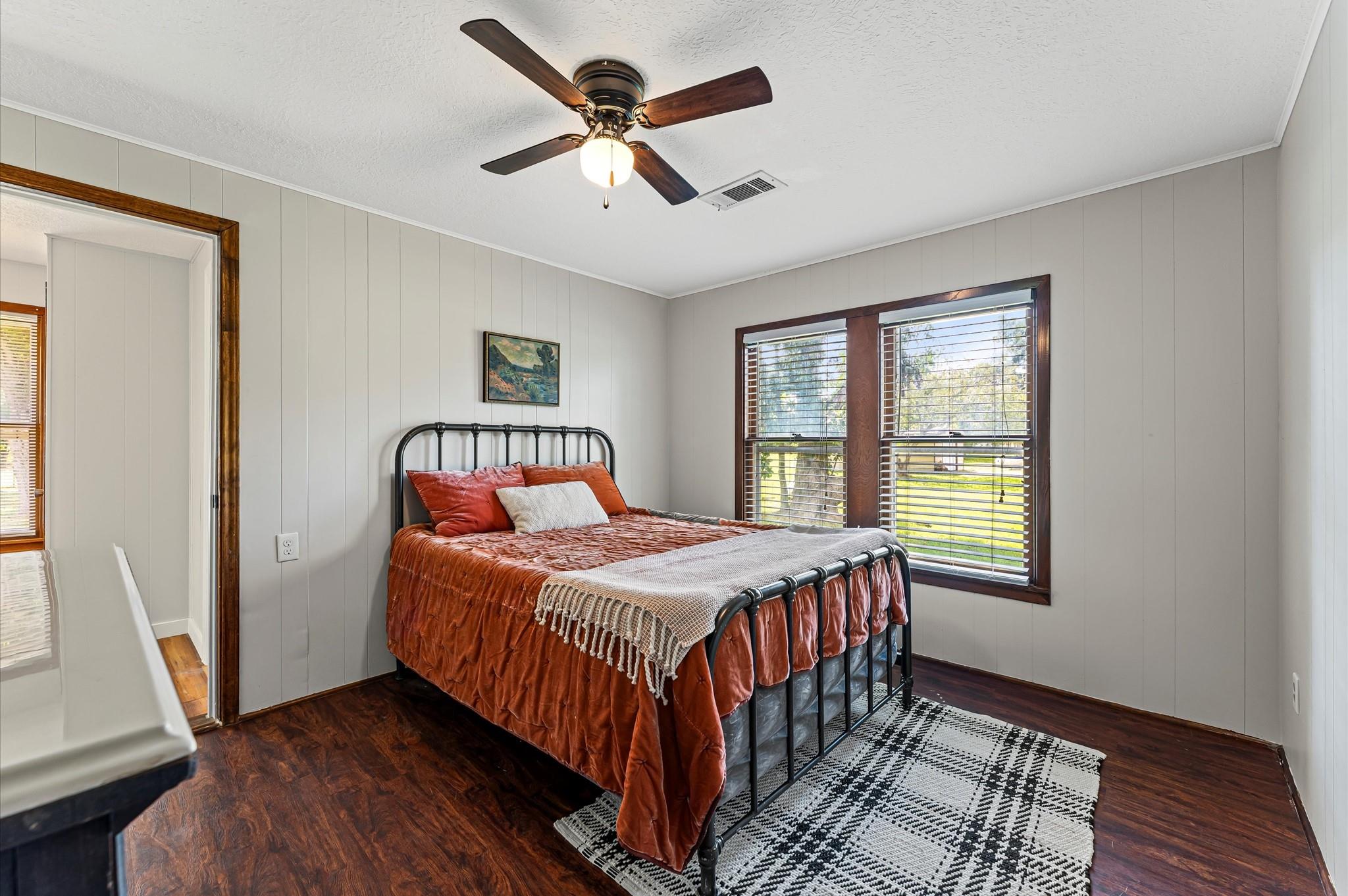 4022 Crosby Cedar Bayou Road