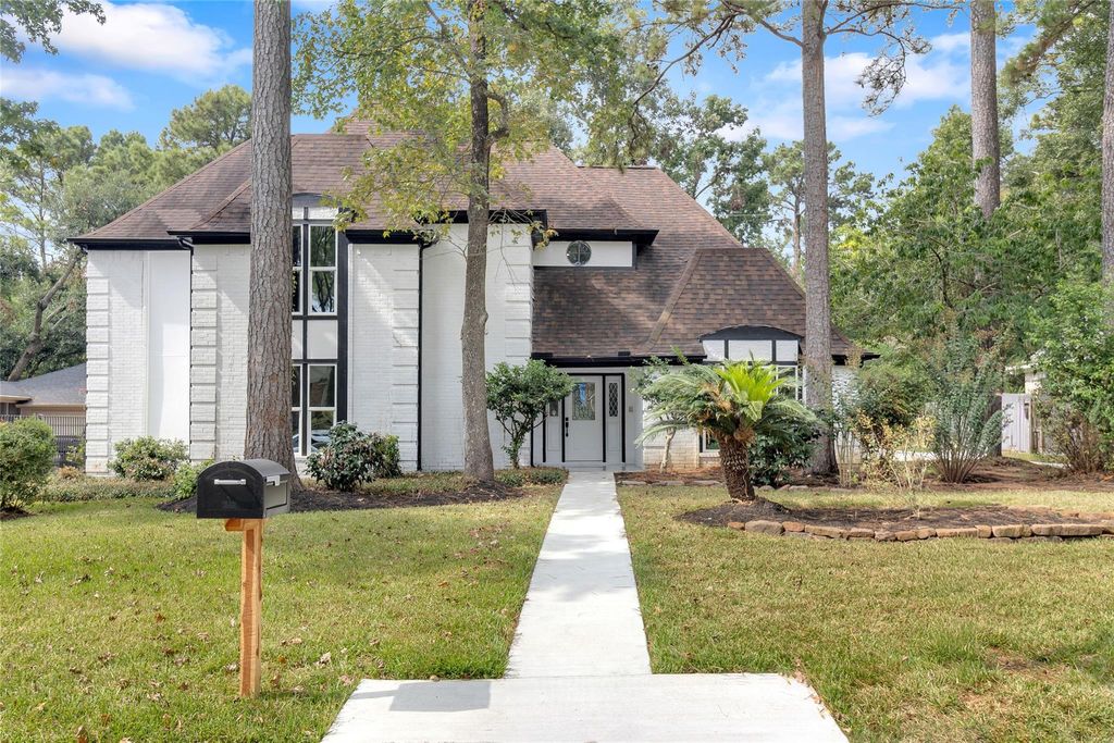Photo of 5218 Timber Shade Drive, Kingwood, TX 77345 (MLS # 10237045)