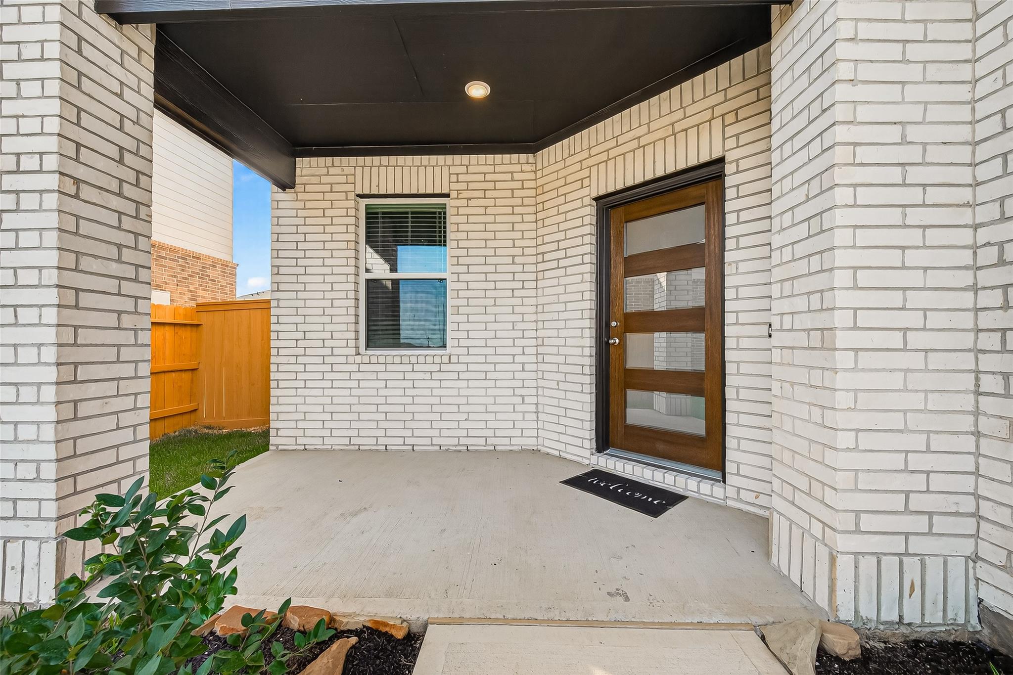 27303 Leeward Jetty Drive