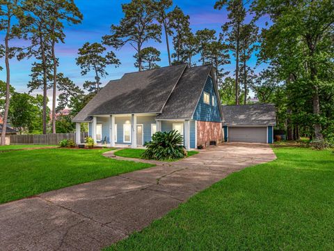 Photo of 2114 Rain Lake Trail, Crosby, TX 77532 (MLS # 92645137)