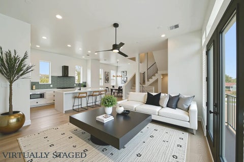 Photo of 1005 Kern Street #C, Houston, TX 77009 (MLS # 18288168)