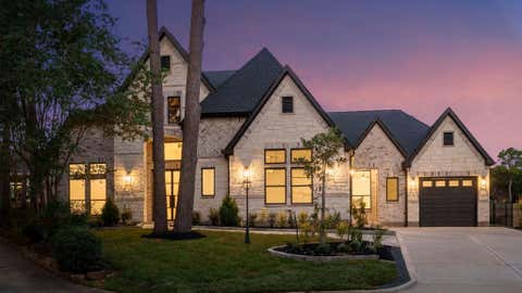 Photo of 14 Brookwood, Montgomery, TX 77356 (MLS # 21531903)