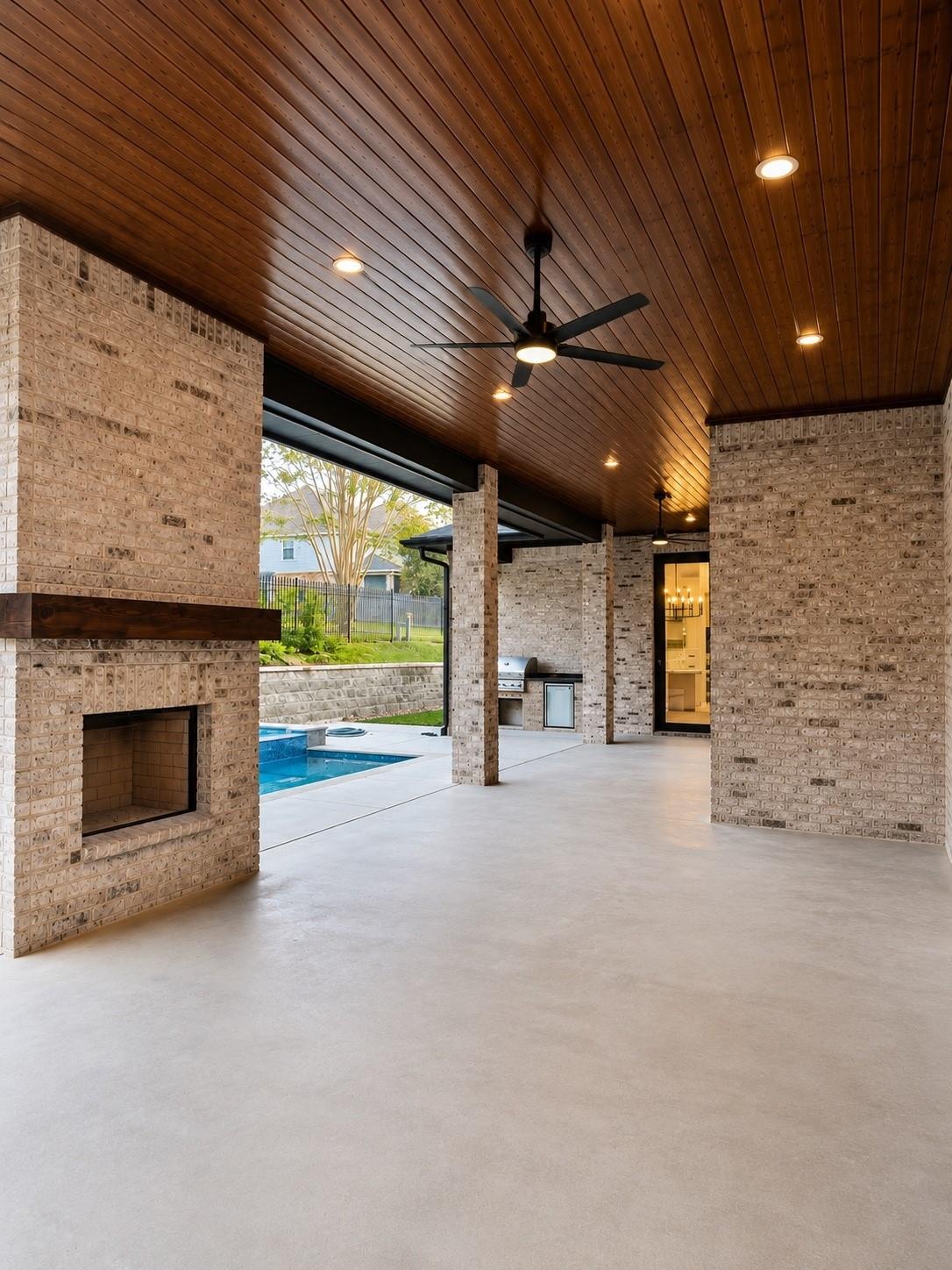 14 Brookwood