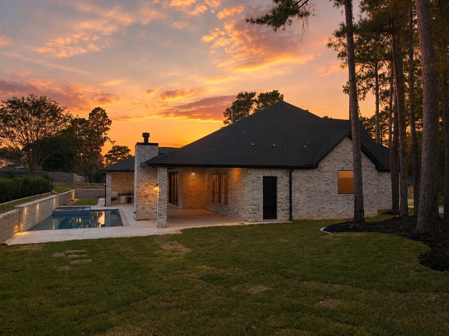 14 Brookwood