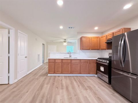 Photo of 3907 Faulkner Street, Houston, TX 77021 (MLS # 23900780)