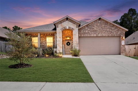 Photo of 12223 Antilles Lane, Conroe, TX 77304 (MLS # 62489628)