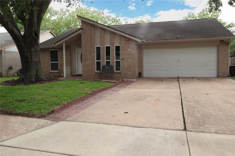 Photo of 7611 Woodland West Drive, Houston, TX 77040 (MLS # 58905626)