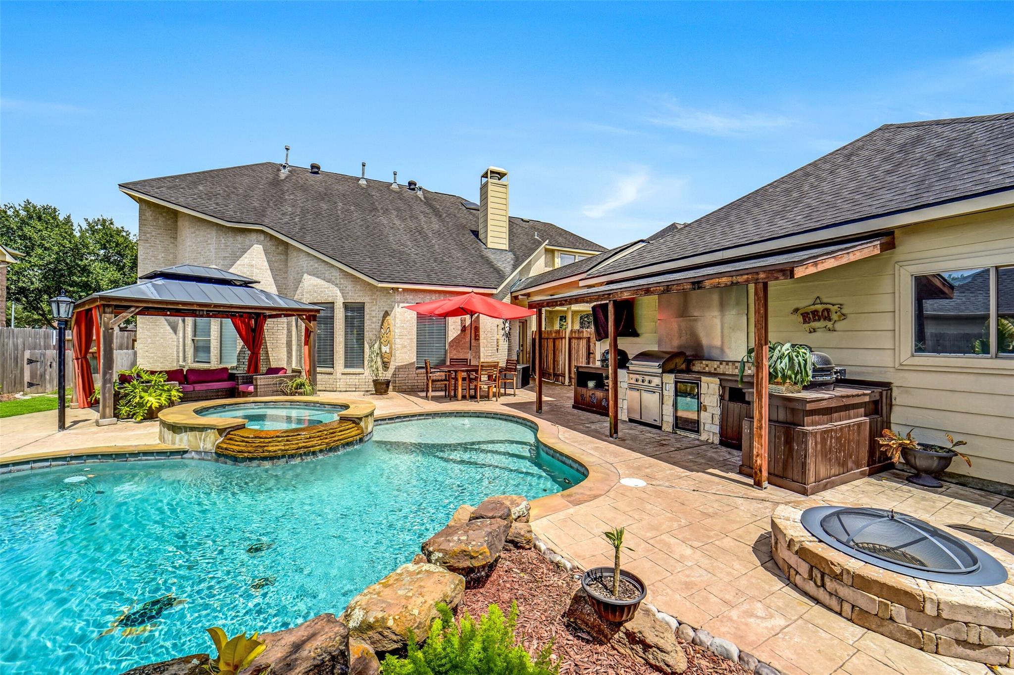 5719 Grandwood Lane