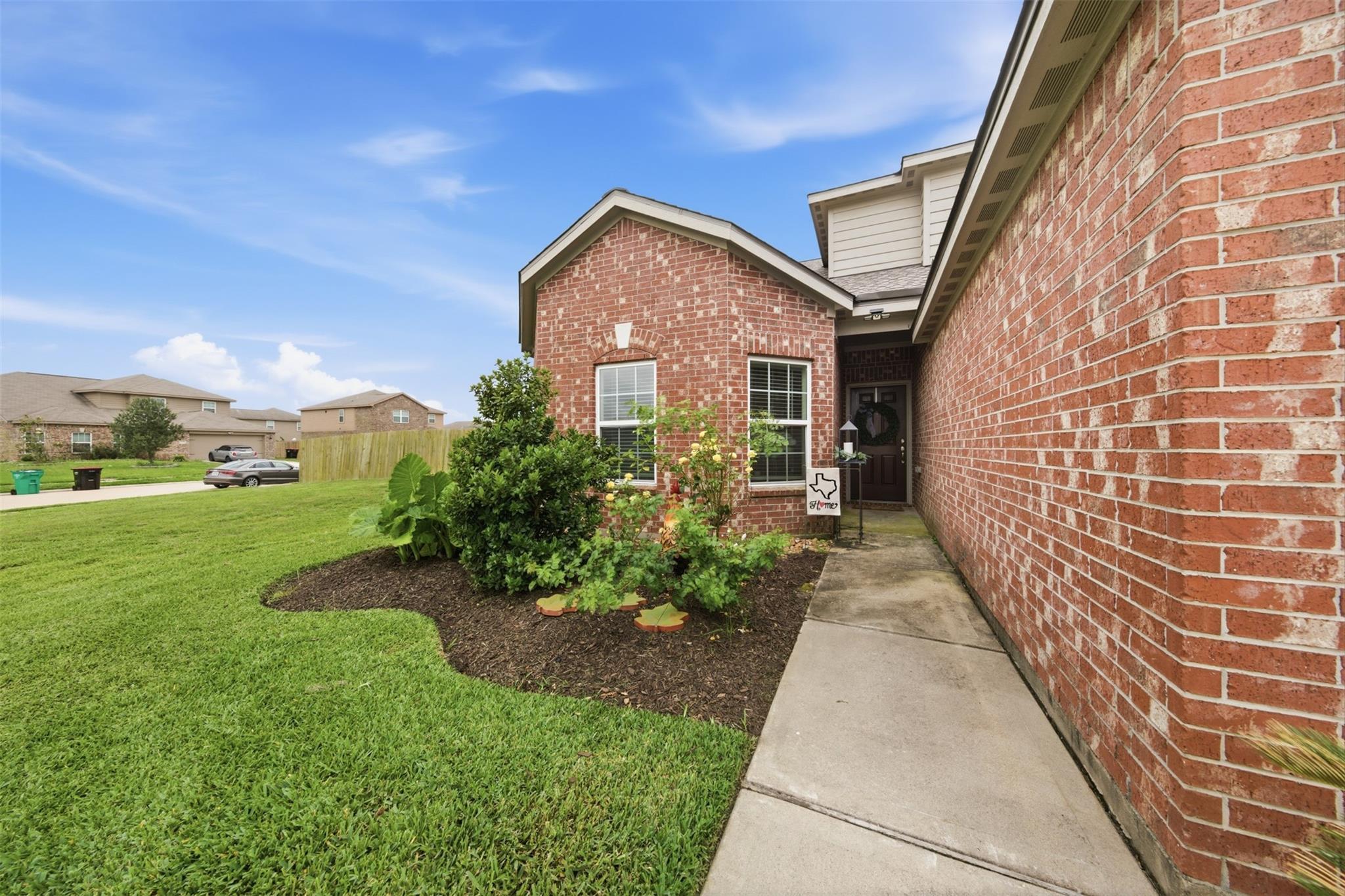 1130 Hinged Opal Drive