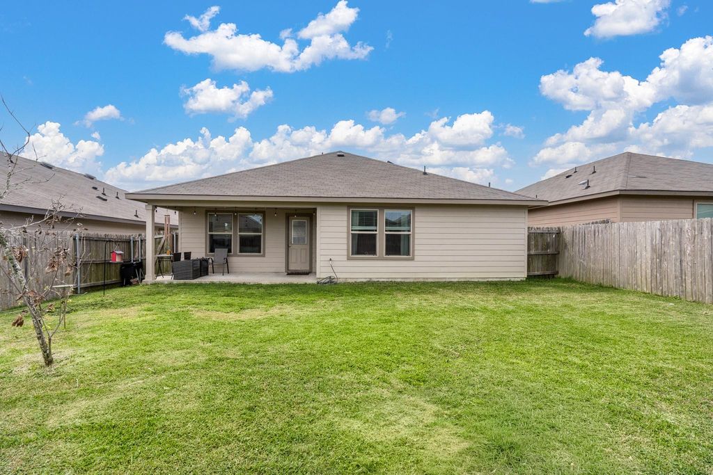 Photo of 113 Blanco Drive, Huntsville, TX 77340 (MLS # 49748944)