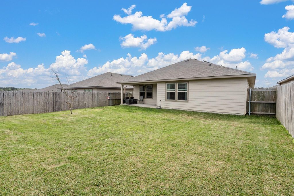 Photo of 113 Blanco Drive, Huntsville, TX 77340 (MLS # 49748944)