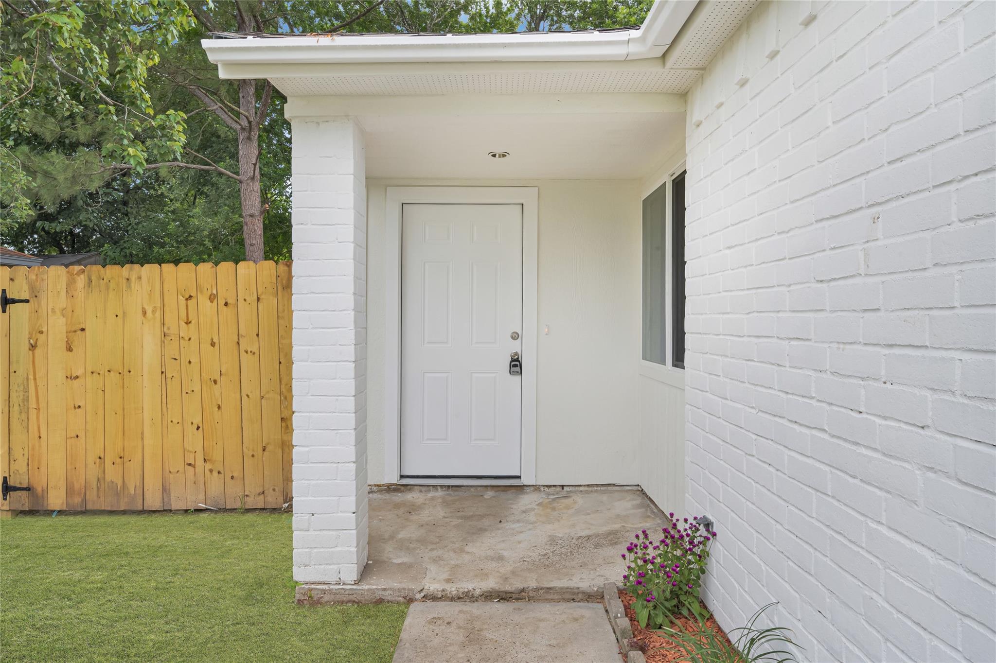 5314 Gayla Lane