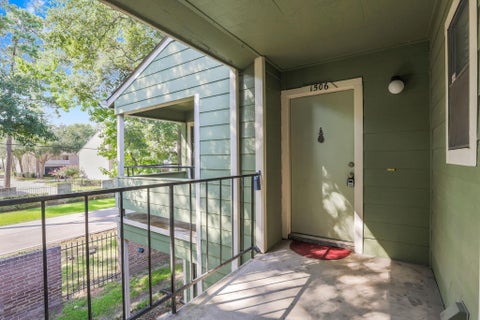 Condo For Sale - 14777 Wunderlich Drive #1506<br/> Houston, TX 77069