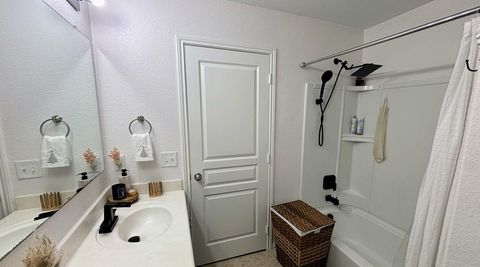 Tiny photo for 16542 Mandate Drive, Houston, TX 77049 (MLS # 85229588)