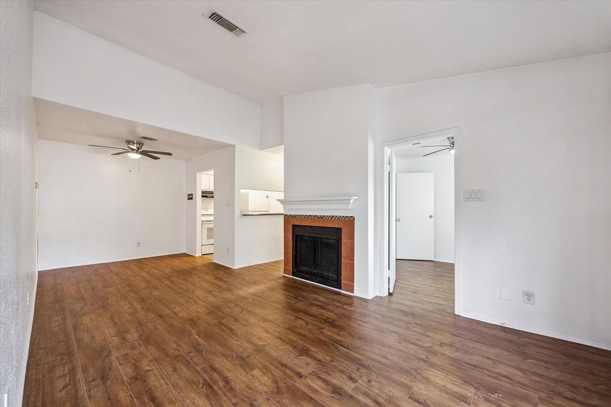 768 Memorial Mews Street 4