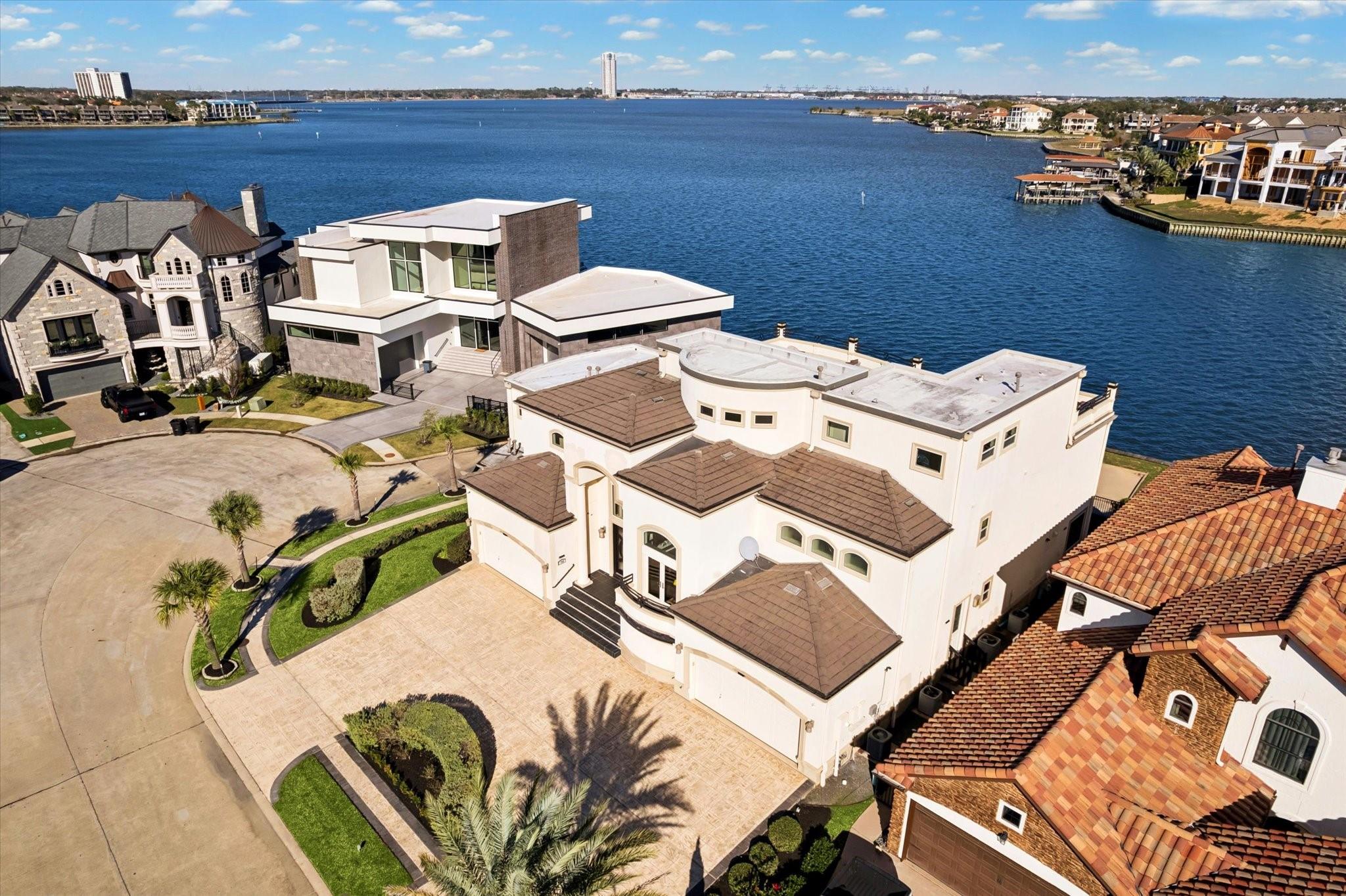 752 Pegasus Lane