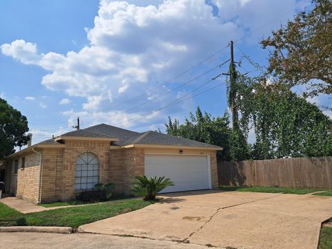 Photo of 11727 Ridge Run Drive, Houston, TX 77064 (MLS # 35078255)
