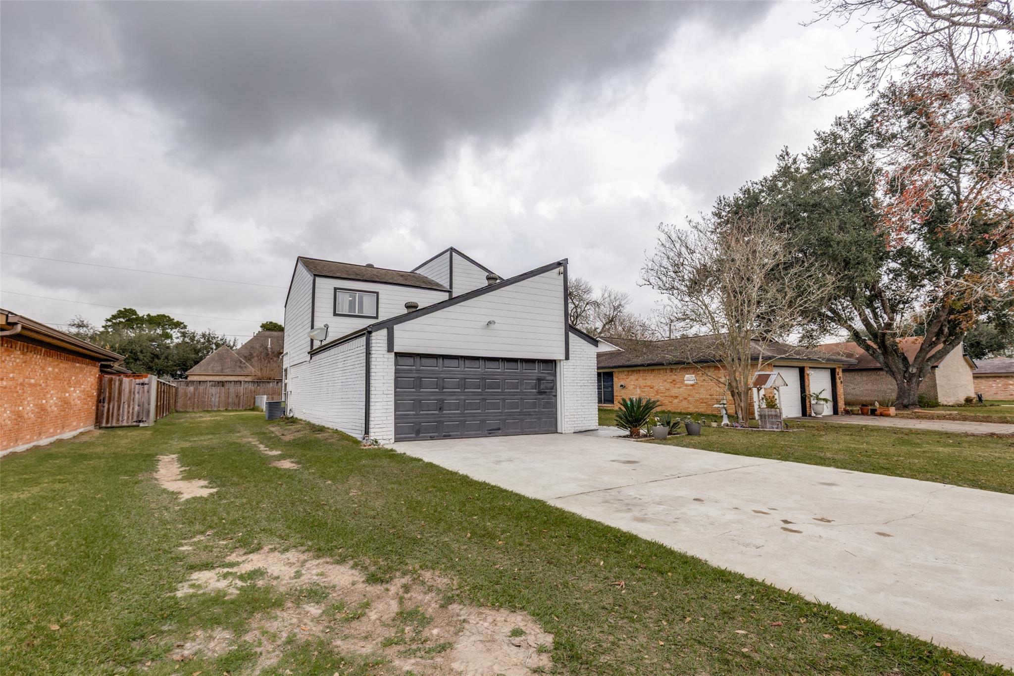 605 S Remington Drive