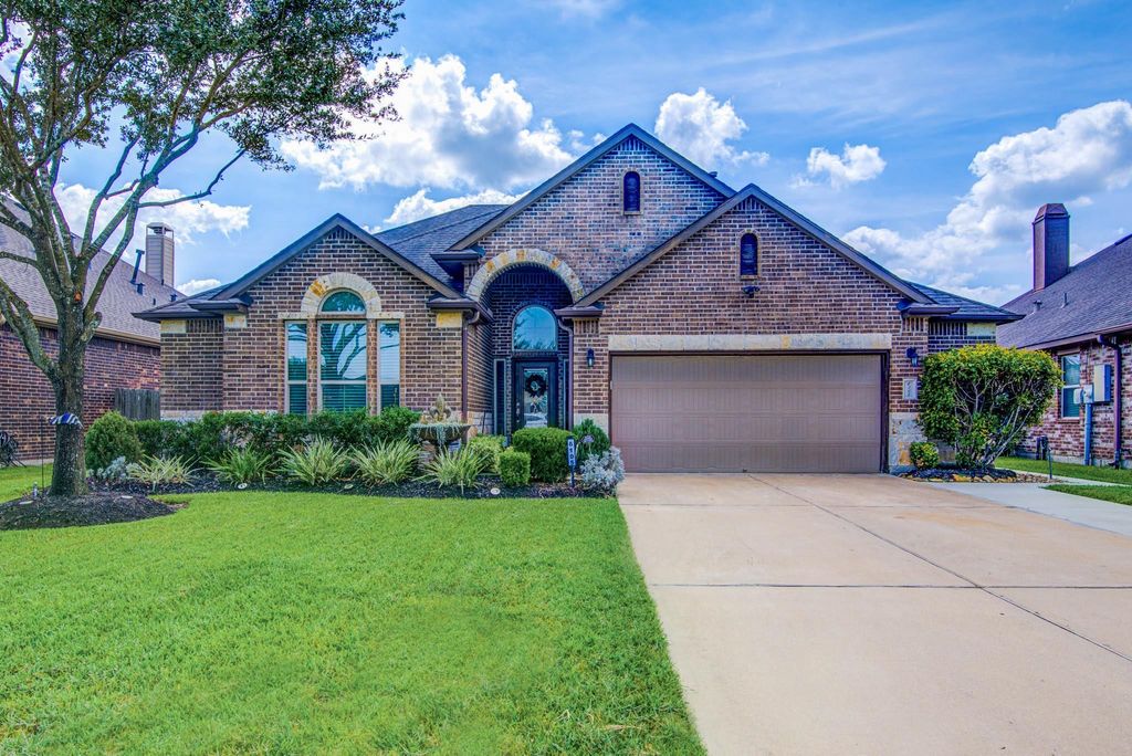 Photo of 6105 Norwood Mills Court, League City, TX 77573 (MLS # 17617778)