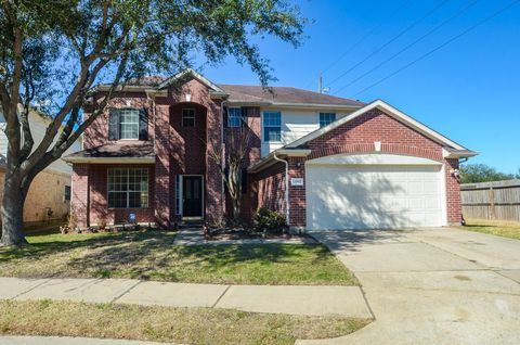 Photo of 15002 Turphin Way, Sugar Land, TX 77498 (MLS # 61968442)