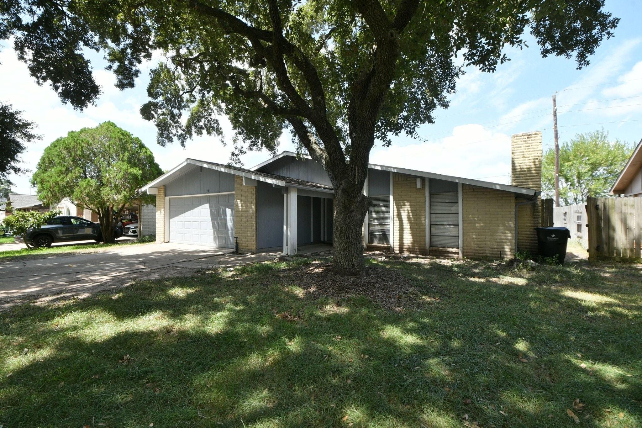 4935 Gretna Green Drive